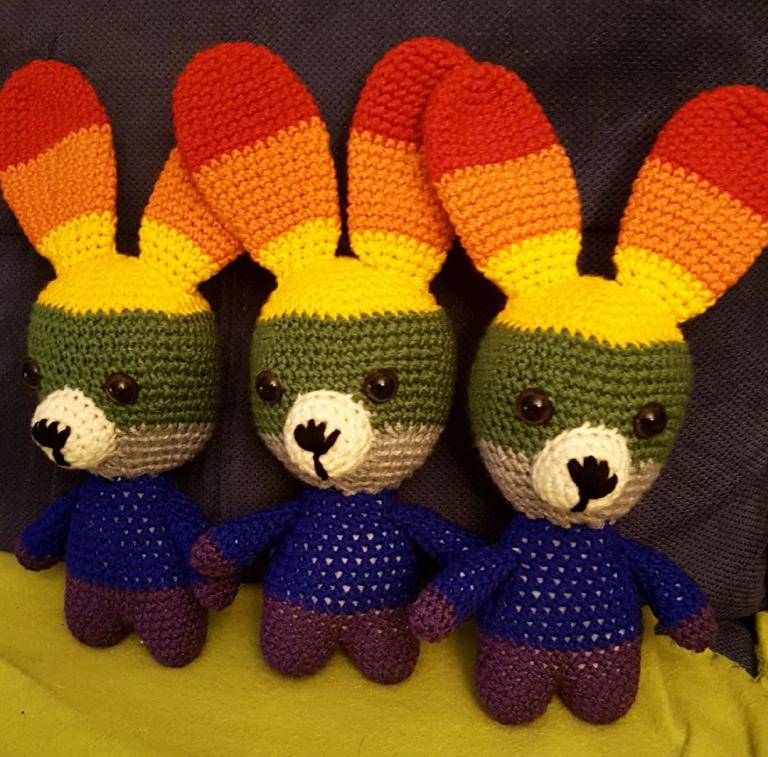 Regenbogen Hasen